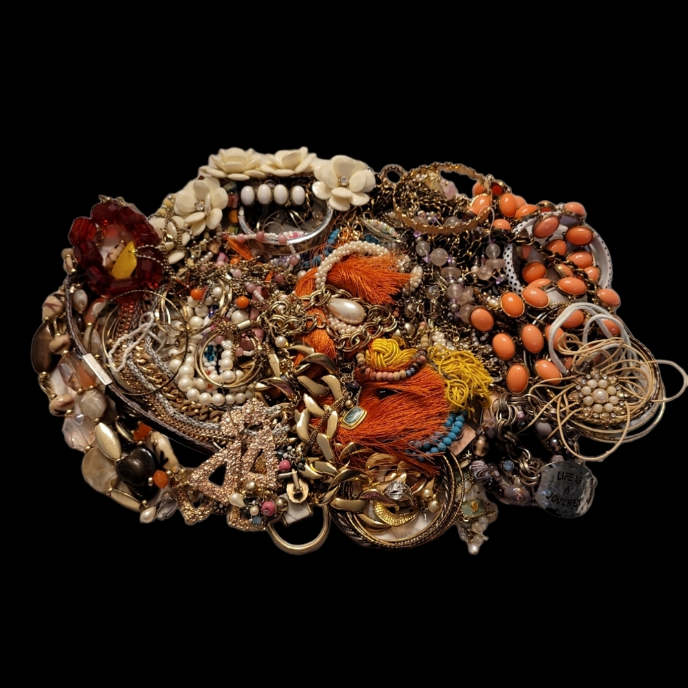 2+lbs Mixed Jewelry Lot Vntg & Modern Broken Craft Repair Mixed Costume Fun